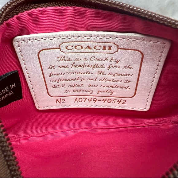 Coach Multicolor Clutch & Wristlet - Picture 8 of 10